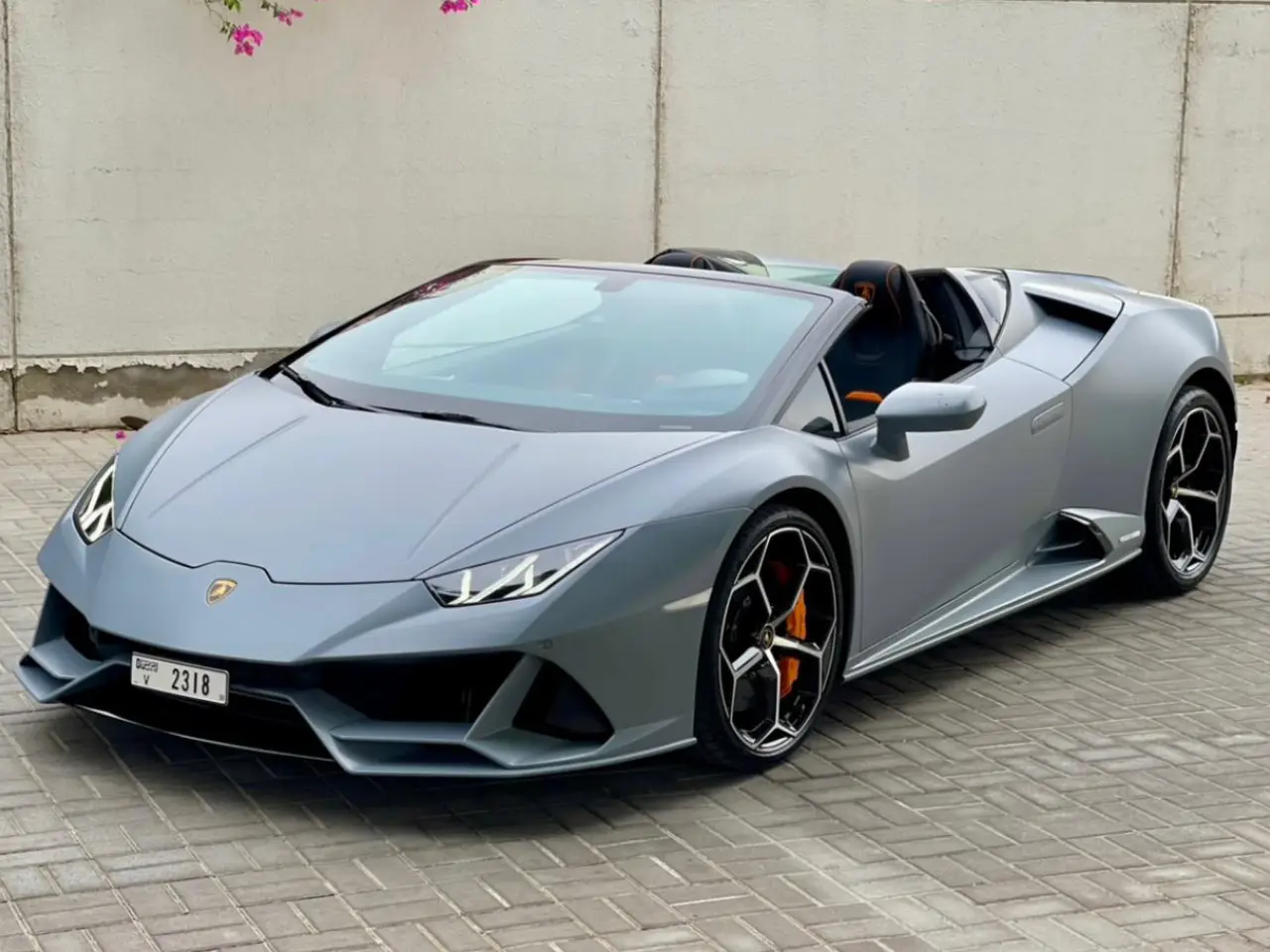 grey-lamborghini-03