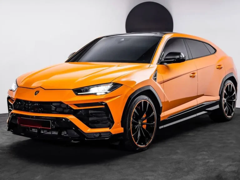 orange-urus-02