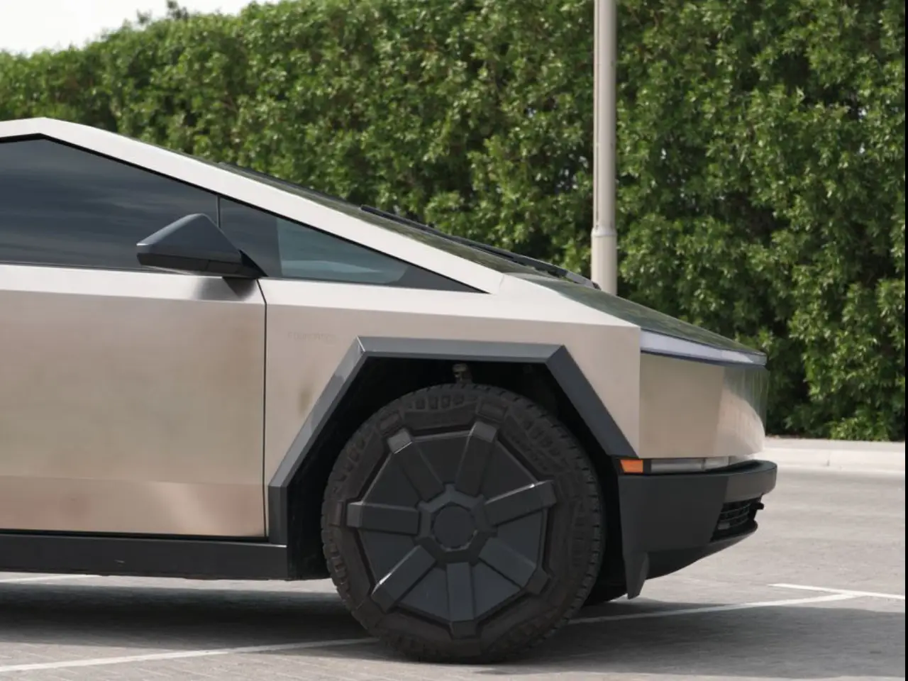 tesla-10